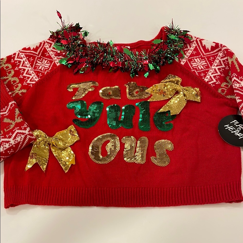 NWT planet heart Festive Christmas Sweater with Gold  Green Accents size large